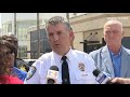 Baton Rouge Mall Shooting Leaves 1 Dead 9 Injured Mall Closed