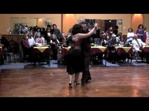  Melina Sedó  and  Detlef Engel  are  dancing  to  the  tango  "  Esta Noche De Luna  "