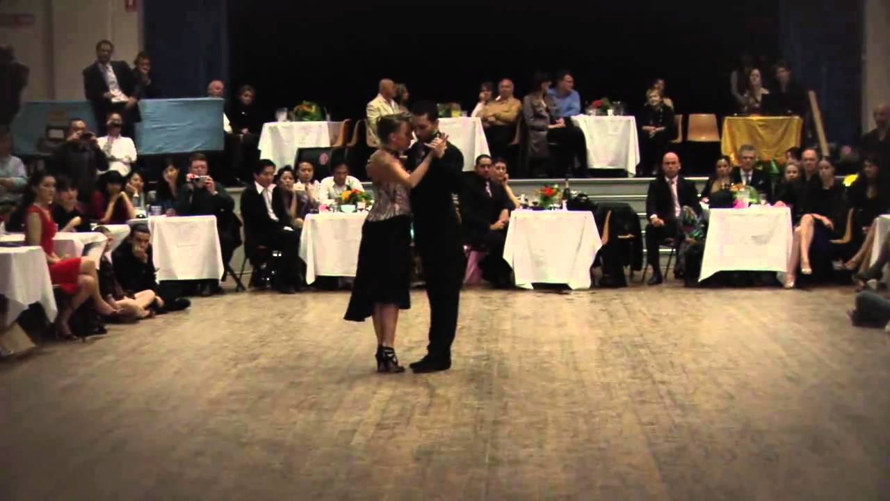 Javier Rodriguez y Andrea Misse - Grand Milonga, 2 October 2010, Dance 3.wmv
