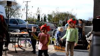 Cousins Christmas Party Dance to "Must Be Santa" - Starring Sawyer Mia,Grayson,&  Kaylynn