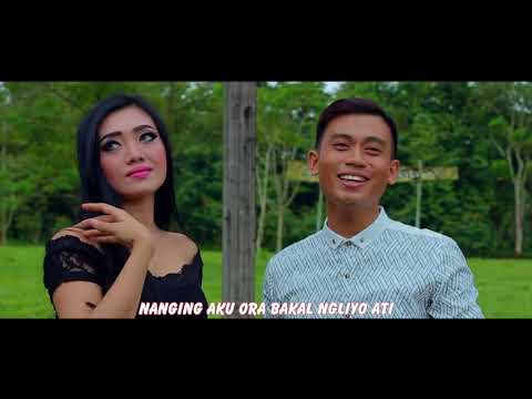 Deviana Safara Ft. Krisna Patria - Taline Roso | Dangdut [OFFICIAL]