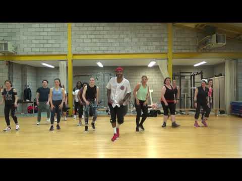 Hay Un Feeling  Zumba with Iho