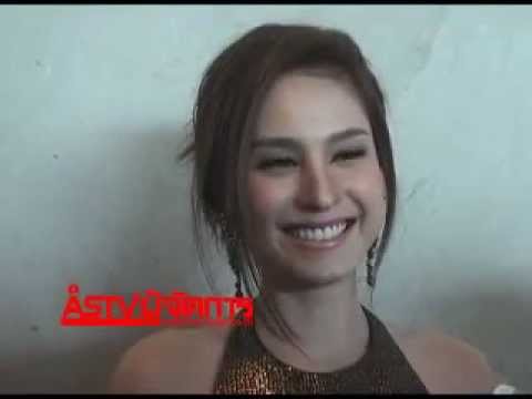 หน้าอกเล็กสะอาด วิธีการเลือกชุดว่ายน้ำสำหรับหน้าอกเล็ก