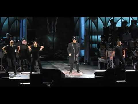 Videoclip de Tutti vogliono fare il presidente (Live) — Renato Zero