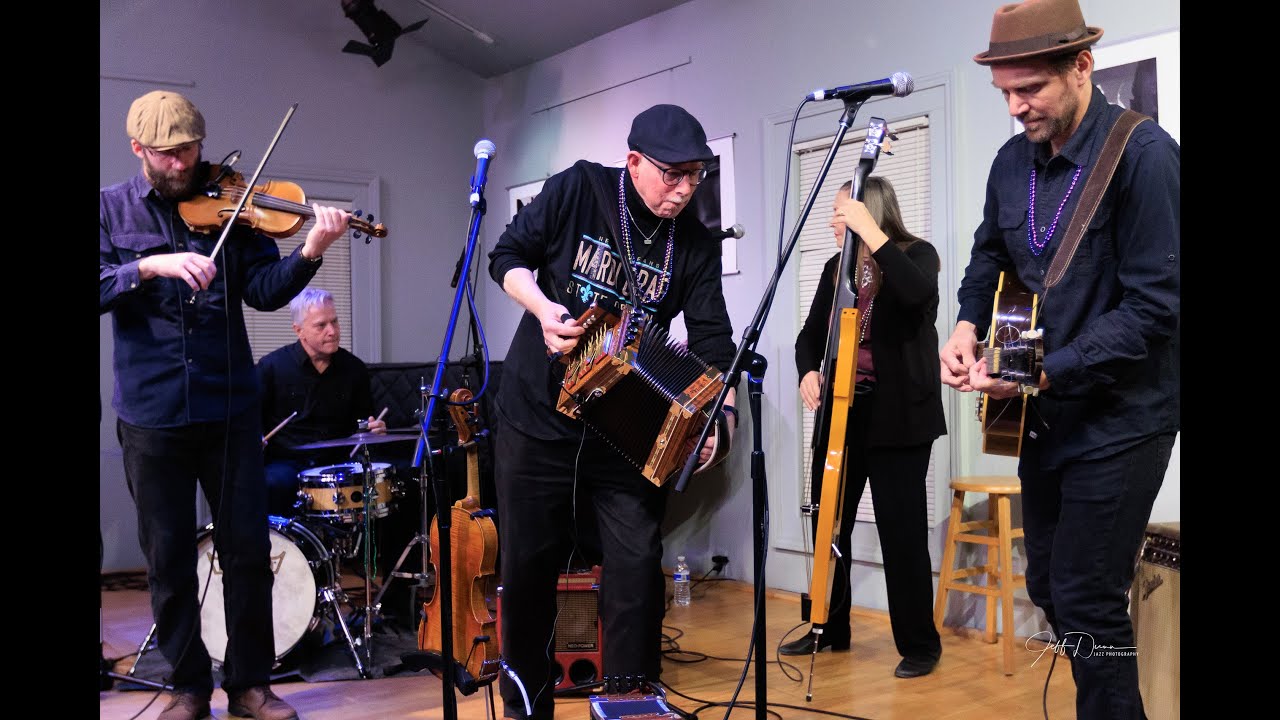 Promotional video thumbnail 3 for Creole du Nord