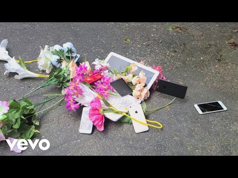 Video thumbnail for i cry