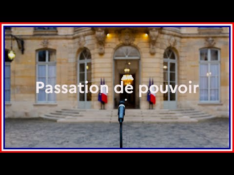 Cérémonie de passation de pouvoir entre François Bayrou et Sébastien Lecornu