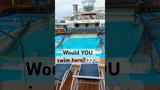 Cruise Ship Pool in Heavy Swells 🌊 | Ovation of the Seas