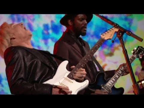 Joe Walsh, Gary Clark Jr, Dave Grohl - The Beatles While My Guitar Gently Weeps