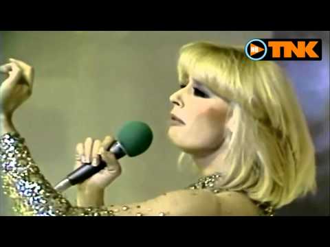 Raffaella Carra' - En el amor todo es empezar (A far l'amore comincia tu)
