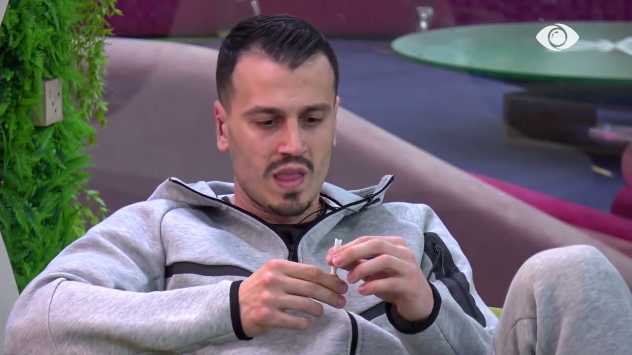 “Ajo e do lojën me të”/ Mateo flet për Mirin dhe Selin: Me këtë lëvizje…