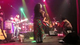 Mo'Kalamity Sitting on this Rock à Aulnay le 26/09/2014