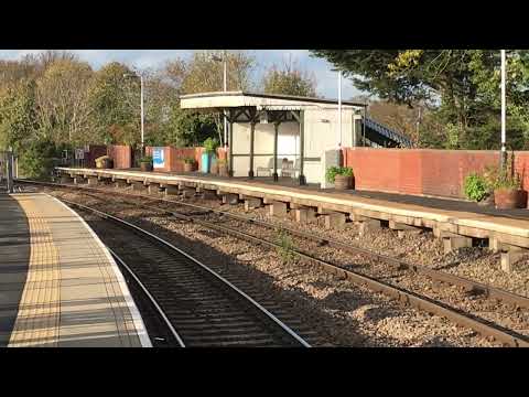 66127 66067 RHTT 3Z42 Doncaster Up Decoy to Peterborough DB Cargo Lea Road Gainsborough 9/11/2022