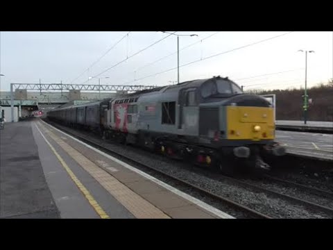 ROG 37884 on Orion moves at Milton Keynes Central 29+30/12/21