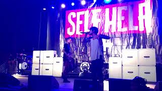 Crown The Empire - Memories Of A Broken Heart (Live)