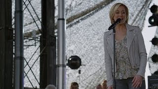 Nashville - Kellie Pickler Sings Closer to Nowhere