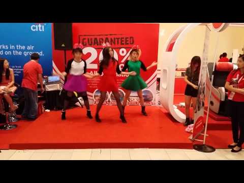 140808 PhoeniQue performance @ MITM Fair