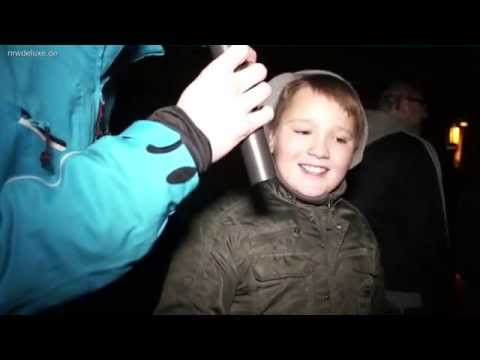 Tausende bei Feuerwerksverkauf 2012 in Langenfeld