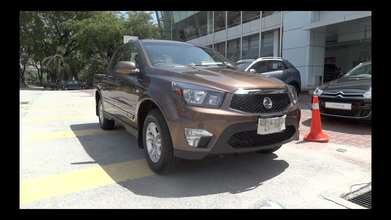 2012 Ssangyong Actyon Sports Start-Up and Full Vehicle Tour