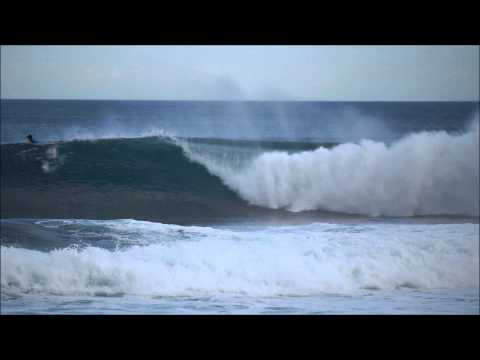 Phillip Island firing sets and pumping surf