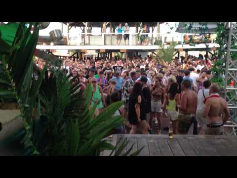 Blacksoul & NiCe7 B2B live at 8 AM - Bears & HONEY