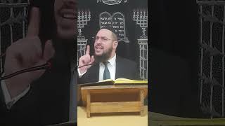 דקה של הלכה הגאון הרב יעקב ישראל הכהן הלכות ציצית #78 (דר וסוחרת - הלוויין של מרן) - התמונה מוצגת ישירות מתוך אתר האינטרנט יוטיוב. זכויות היוצרים בתמונה שייכות ליוצרה. קישור קרדיט למקור התוכן נמצא בתוך דף הסרטון