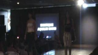 preview picture of video 'FASHION URBAN 2009-EAST MODELS ARAUCA'