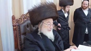 טיש יום אושפיזא דיעקב בחצה"ק ספינקא סוכות תשפ"ו