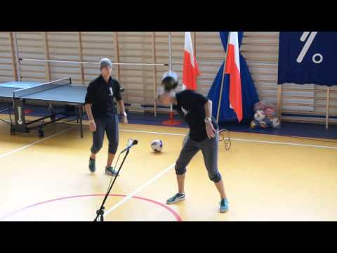 Lisie Jamy. Pokaz podczas otwarcia sali gimnastycznej