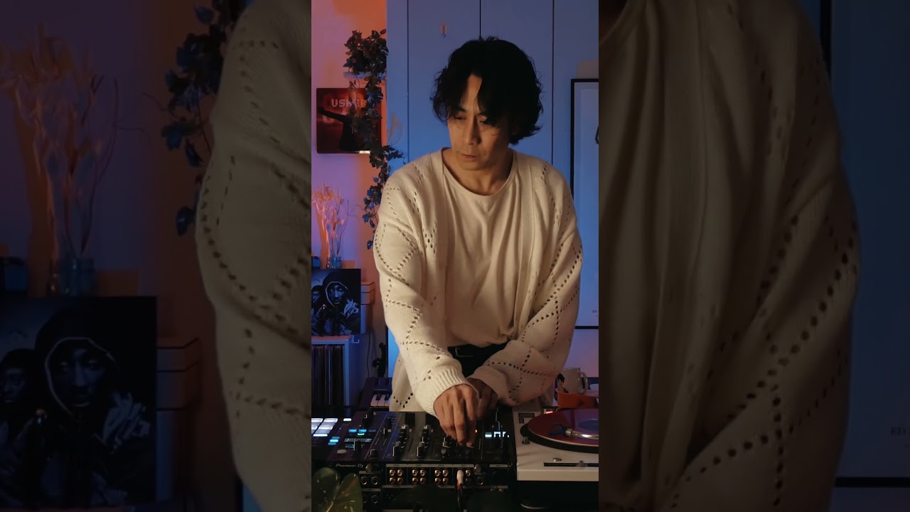 Smooth 00s R&B transitions