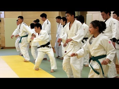 モンゴル少年少女柔道チームとの合同練習【東京有明医療大学】