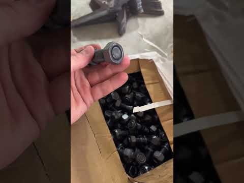 Шпилька колеса в зборі М18х1.5 (права) 2 ПТС-4, КТУ-10 (КТУ.50.7160-0101) - фото 1 - id-p1694843525