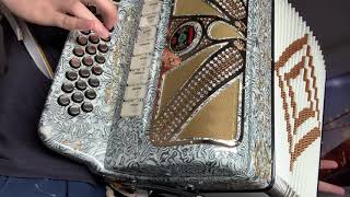 Cuando Me Vi en tus Ojos - Intocable. Acordeon