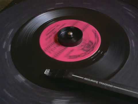 45 rpm: The Murmaids - Popsicles And Icicles - 1963