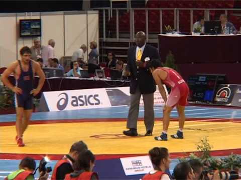 SWWC2013 / Hasan ALIYEV - Yuksel Atakan (TUR) - GR 66 kg, 1/8 final match