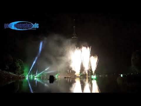 Münchner Sommernachtstraum 2013 Feuerwerk - Impressionen vom Olympiasee. Motto 2013 "Full Emotions"