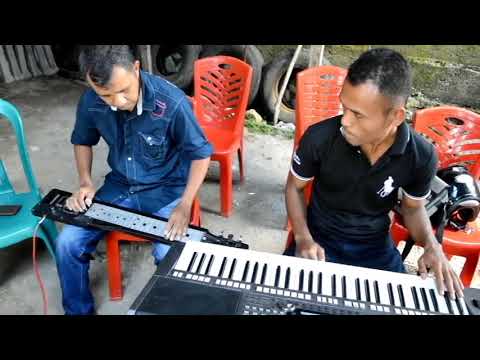 download lagu mp3 mp4 Alat Musik Tradisional Hawaii, download lagu Alat Musik Tradisional Hawaii gratis, unduh video klip Alat Musik Tradisional Hawaii