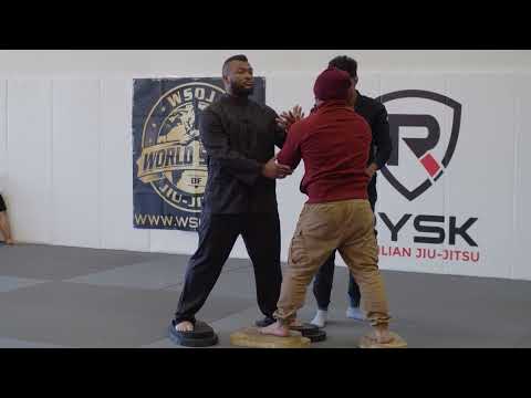 Tai Chi Sifu vs MMA Guys At Tai Chi Push Hands (Fixed Step)