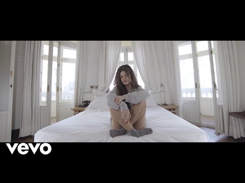 Anita Kuruba - Droga Fina (Videoclip Oficial) ft. Ikki