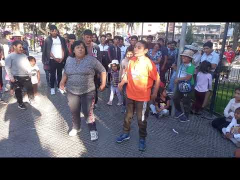 cholo titicaco y la patrona mirlan (comicos ambulantes) 🤣 suscribete para más videos