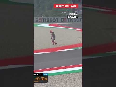 Chute de Fabio 😱  #MotoGP