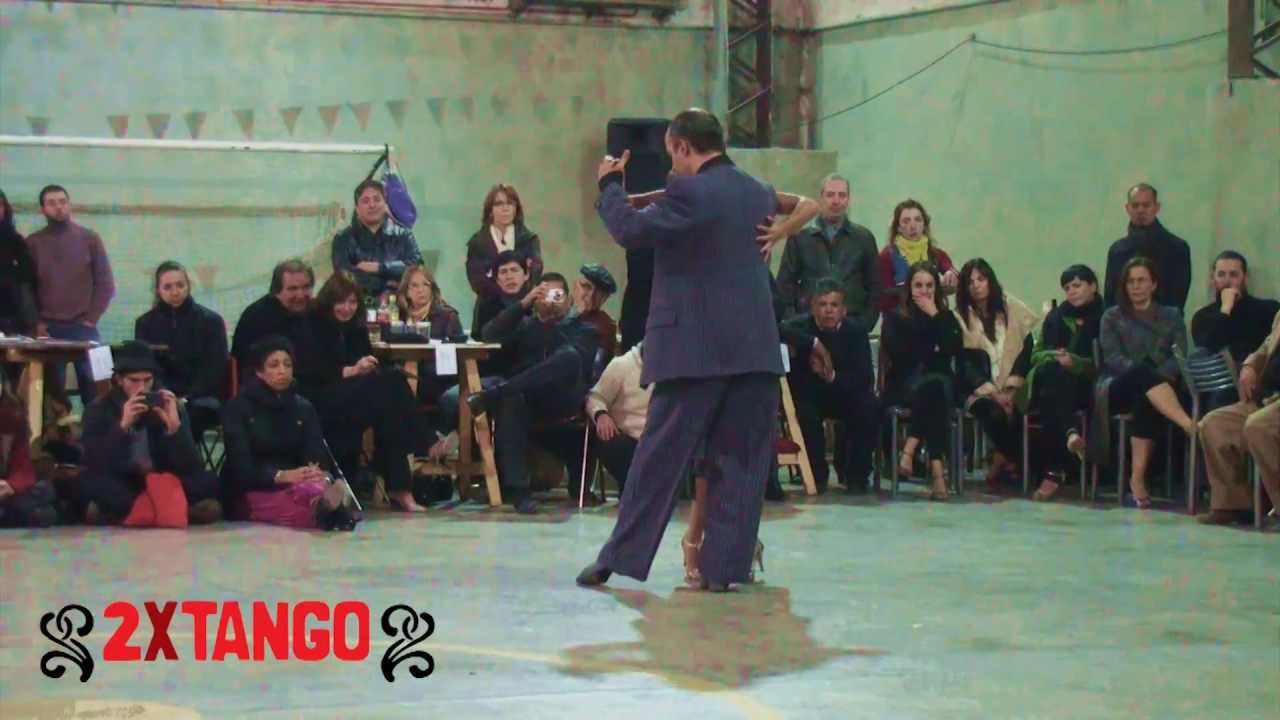Horacio Pebete Godoy y Karina Colmeiro "Chique" en La Milonga del Moran Jun 2011