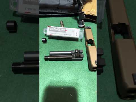 Silencerco threaded barrels compared to originals - Glock 19X \u0026 Sig M18