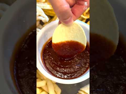 ASMR รีวิวซอสพริกน้ำใจ เผ็ด เด็ด จัด!