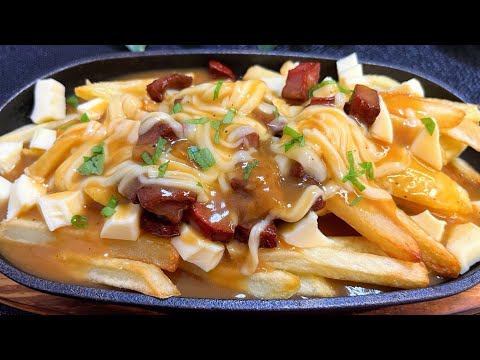 How to Make Classic Poutine with Homemade Fries!