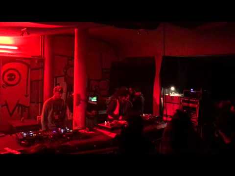Naphtali Ites play Dennis Brown's Want To Be No General@Dup Up Kortrijk (19-3-2016)