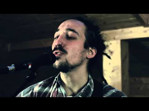 beda mit palme "wo is liebe" (2015)