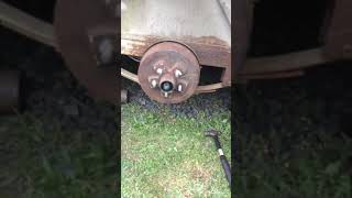 Stuck trailer drum
