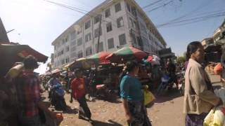 2015-01-14 Timelapse walk in a market, Mandalay