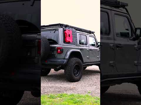 Get more out of your #FrontRunnerDometic Jeep JL rack with the side molle panel and ladder.